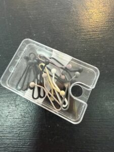 Pince à hyjab anti trous matte